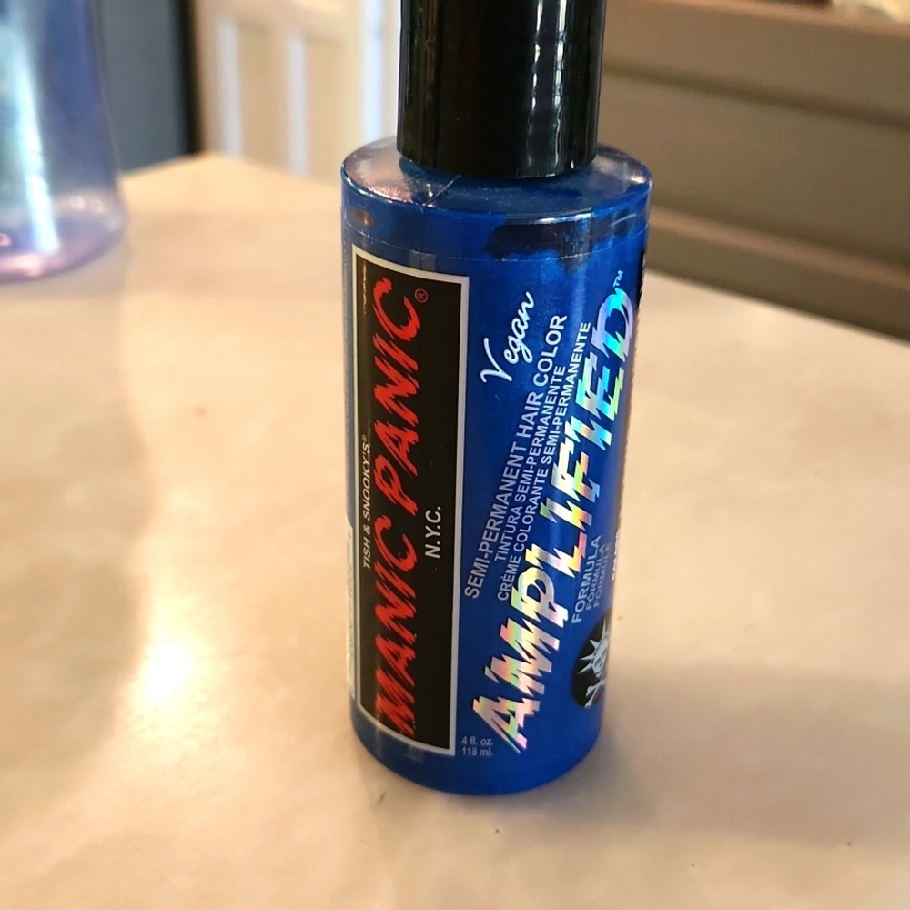 MANIC PANIC HAIR COLOR